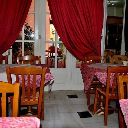 Odysseus Palace Apart-hotel
