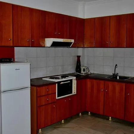 Odysseus Palace Apart-hotel 4*