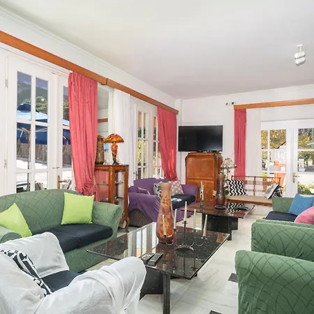 Hotel apartamentowy Odysseus Palace Poros (Kefalonia)