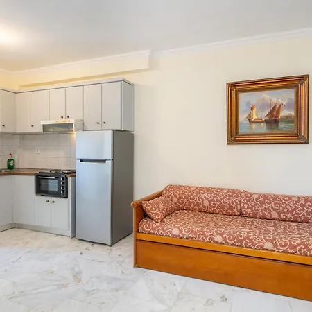 Odysseus Palace Hotel apartamentowy Poros (Kefalonia)