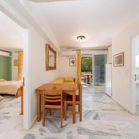 Odysseus Palace Lejlighedshotel Poros (Kefalonia)