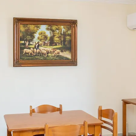 Odysseus Palace 4* Poros (Kefalonia)