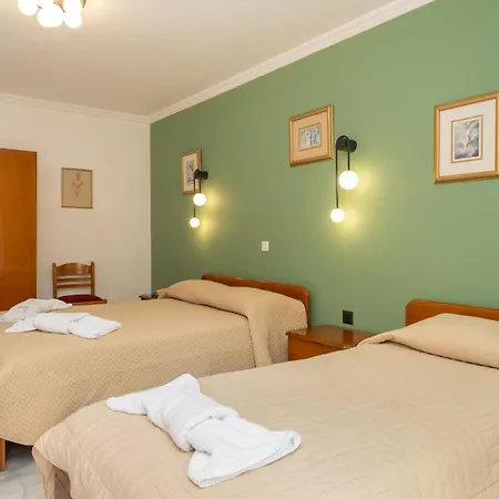 Odysseus Palace Aparthotel 4*