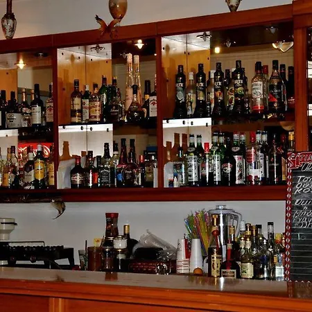 奥德修斯宫殿公寓式酒店 波罗斯