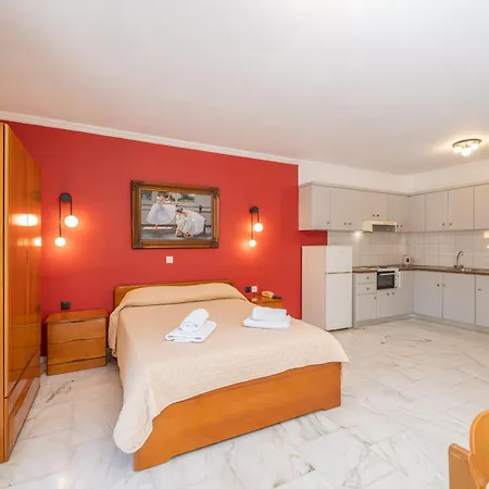 Aparthotel Odysseus Palace Poros (Kefalonia)