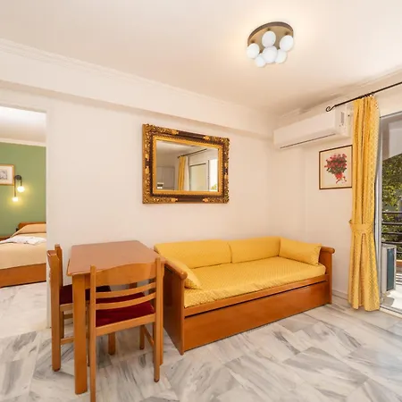 Odysseus Palace Aparthotel