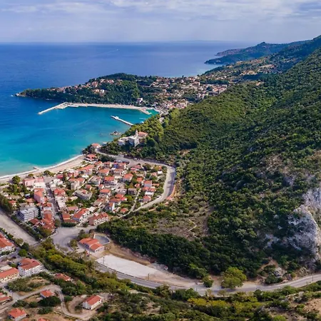 Aparthotel Odysseus Palace