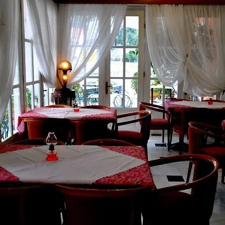 Odysseus Palace 3*
